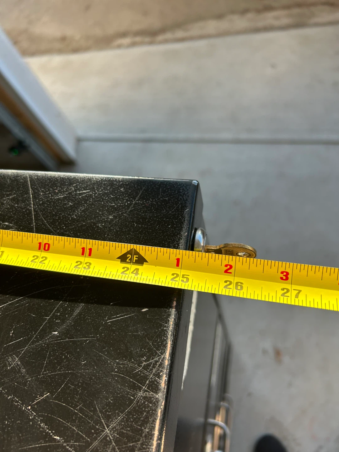 Metal filing cabinet - photo 5