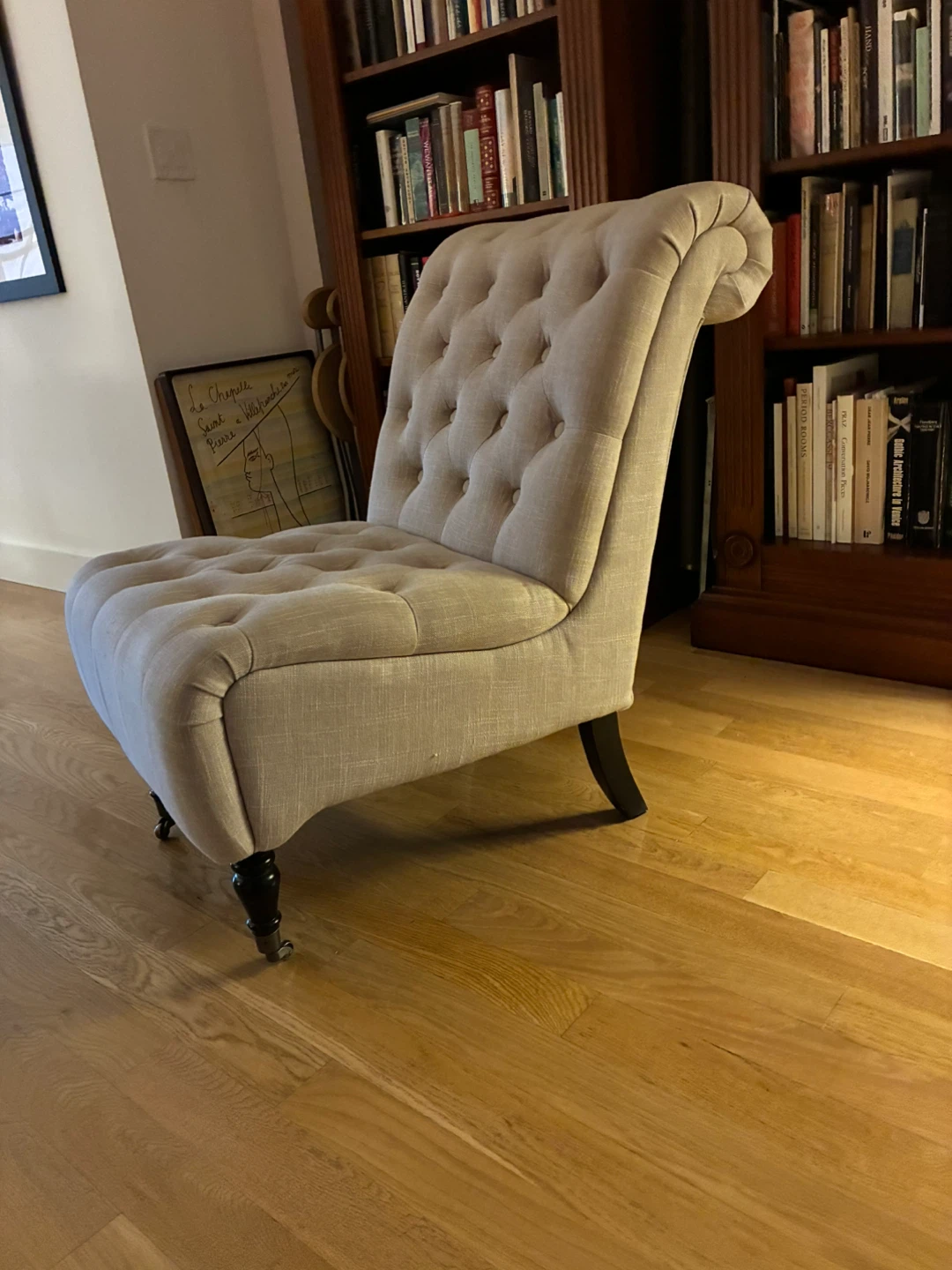 Tufted Accent Chair - Beige - photo 2