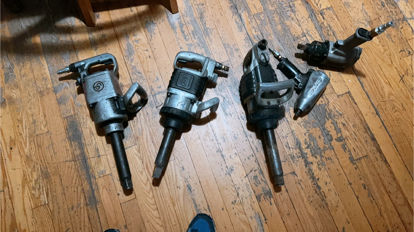 Used Ingersoll Rand & Chicago Pneumatic Impact Wrenches - photo 2