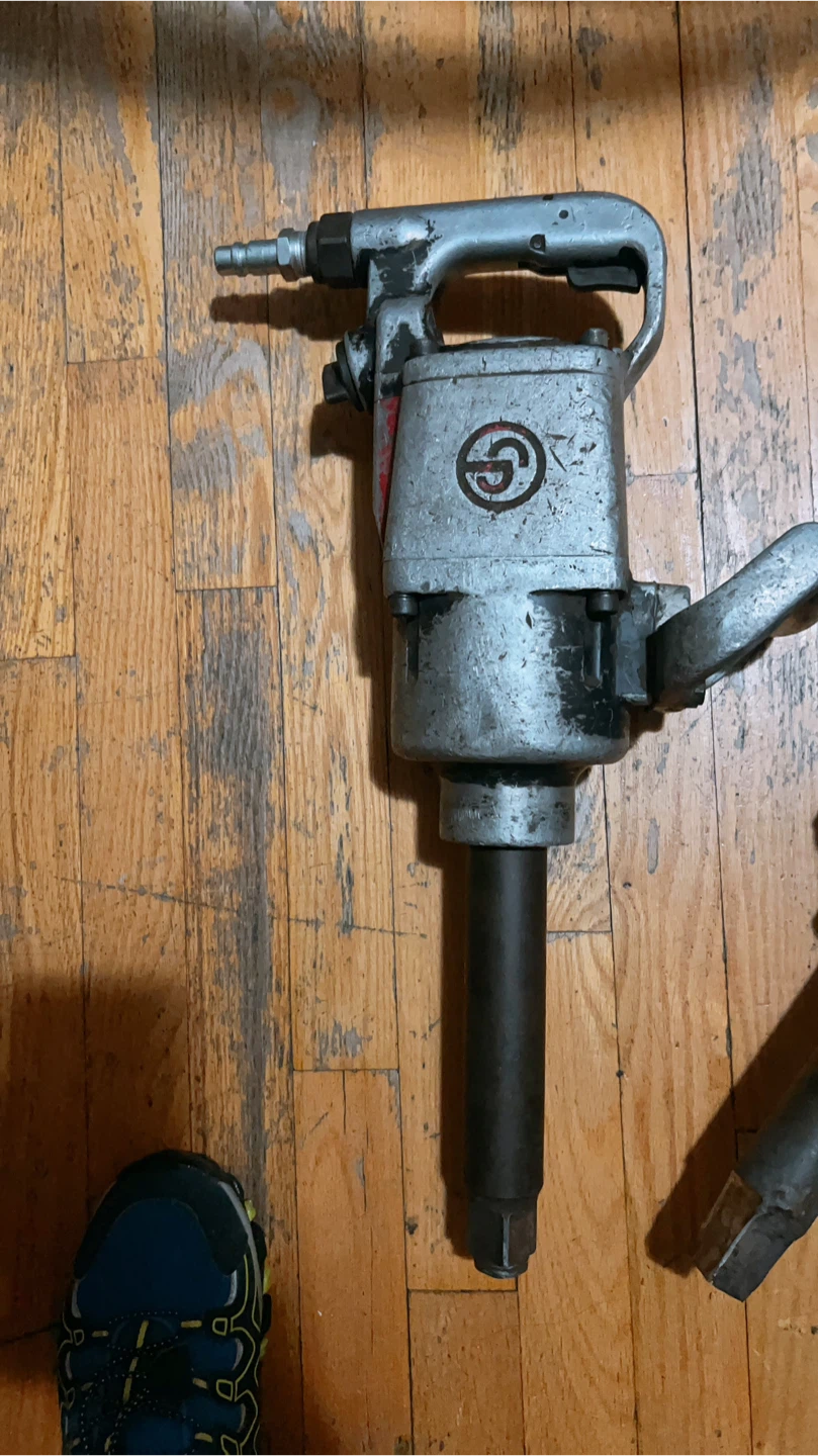 Used Ingersoll Rand & Chicago Pneumatic Impact Wrenches - photo 3