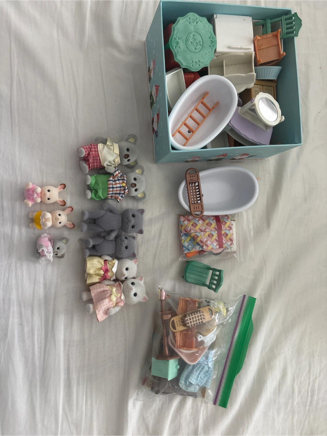 Calico Critter Families Furniture & Figures Set