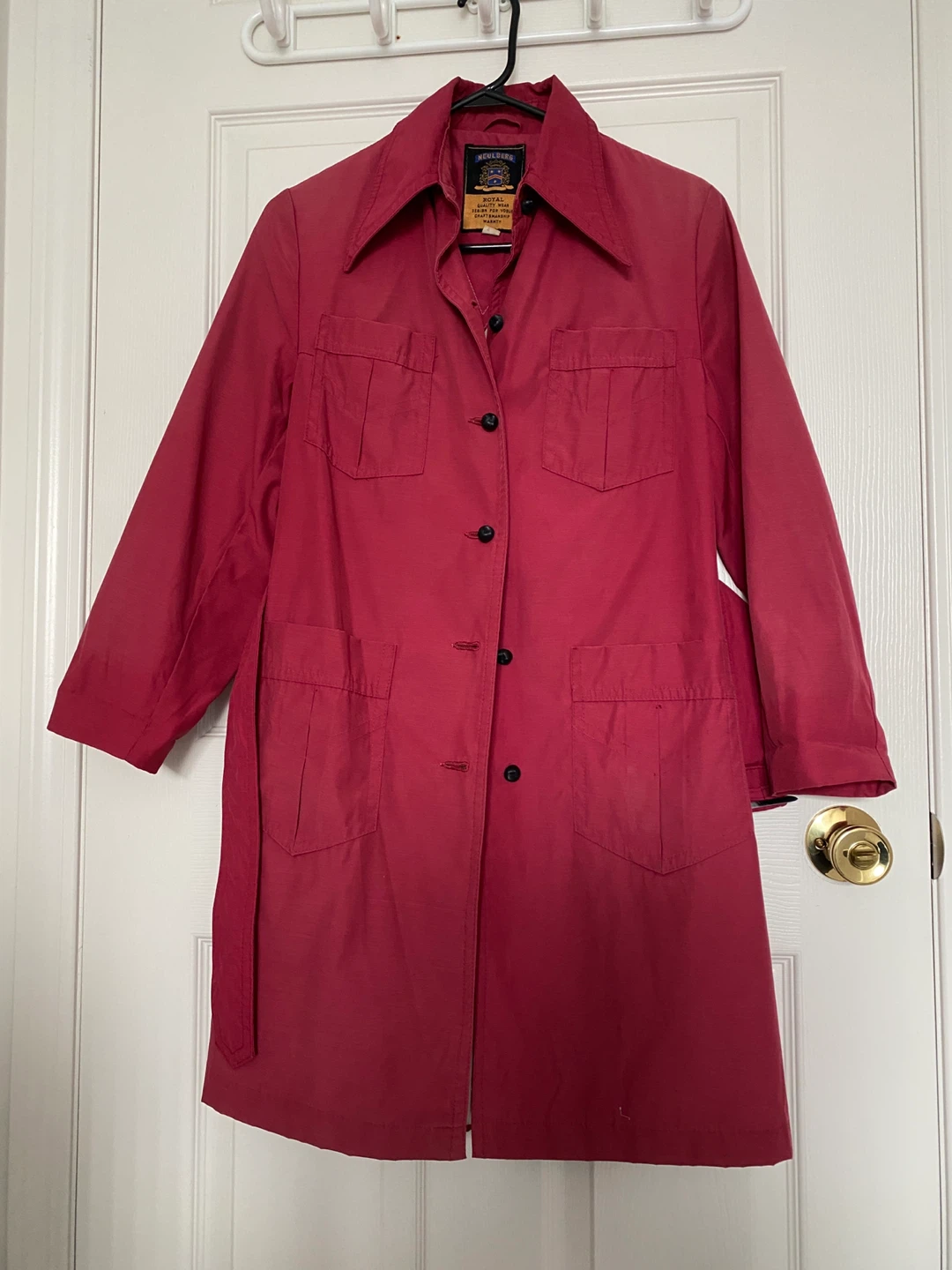 🥕 Red Trench Coat - photo 2