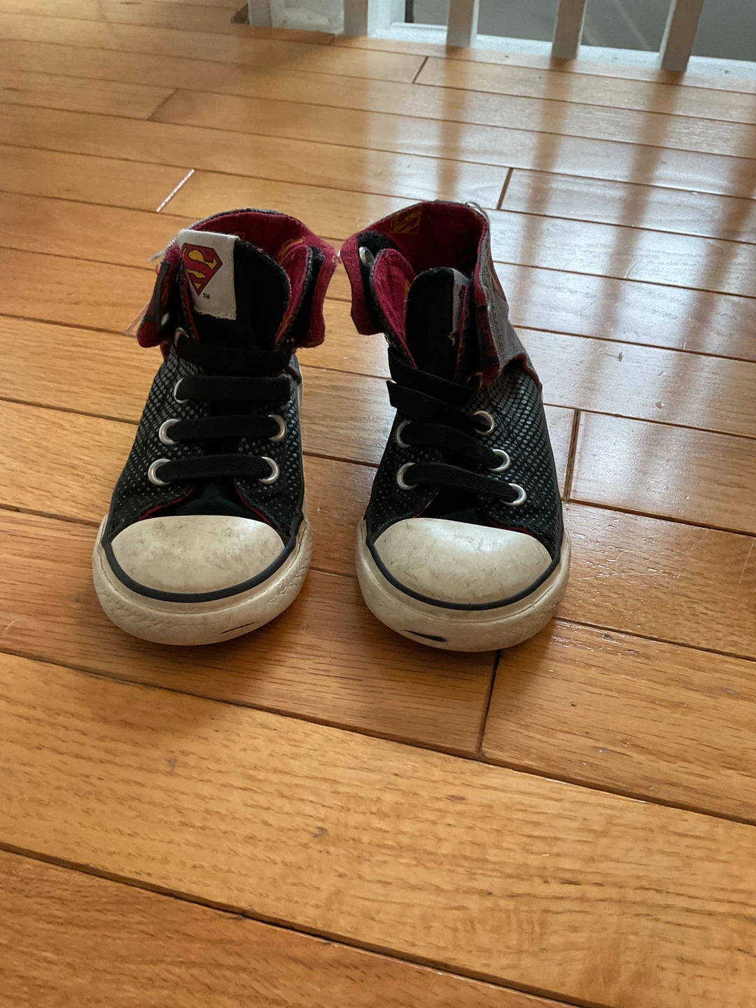 Superman Converse High-Tops