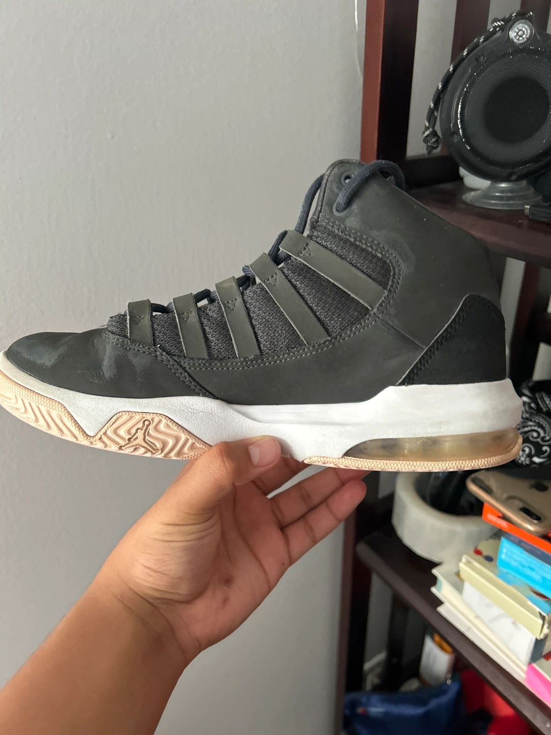 Jordan Max Aura 5 Basketball Shoes - photo 4