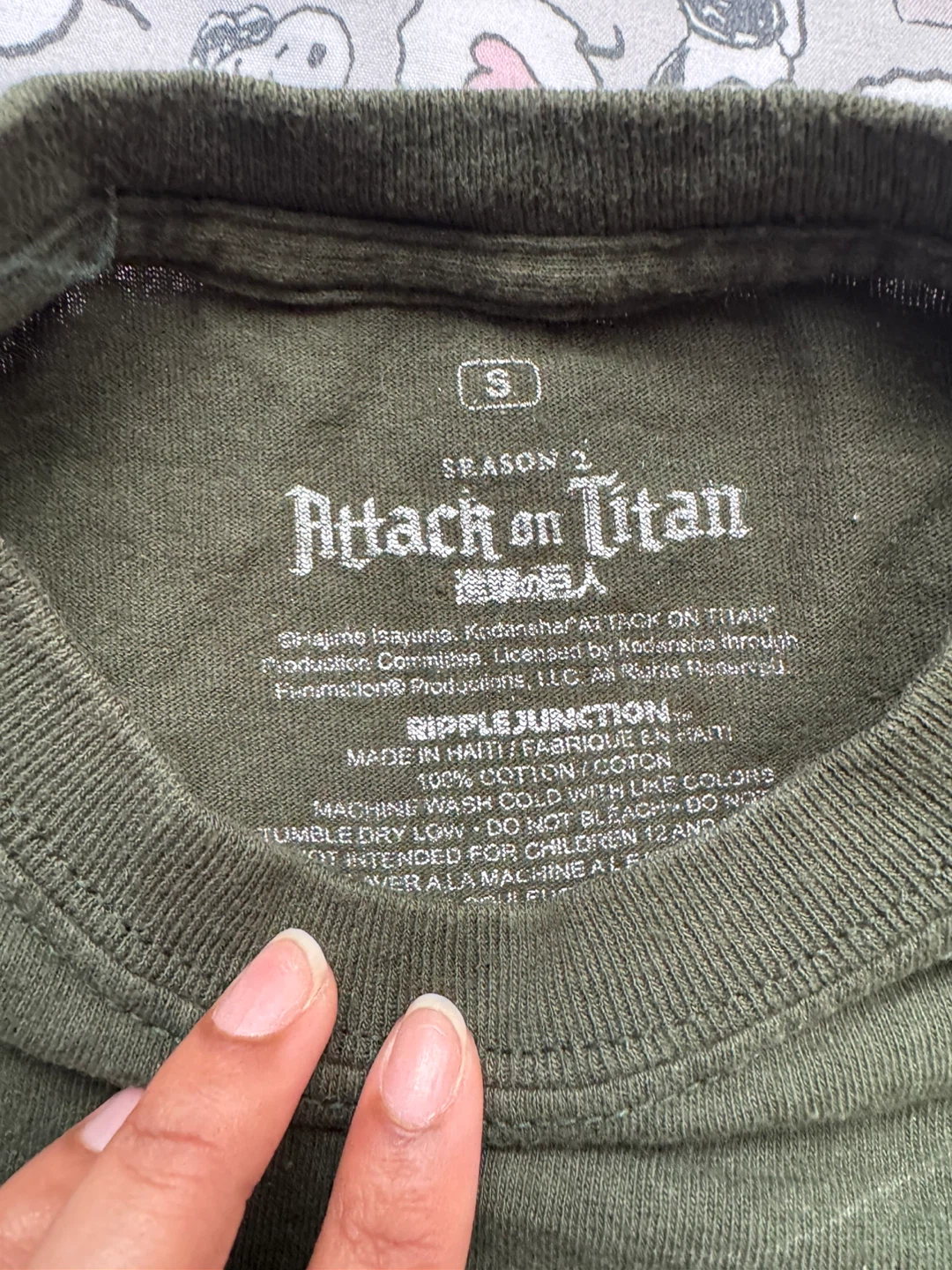 Attack on Titan T-Shirt - Size S - photo 3