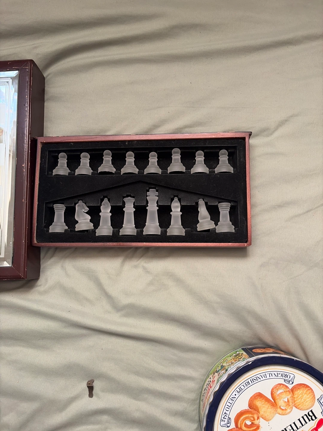 Beautiful antique Glass Chess Set - photo 2