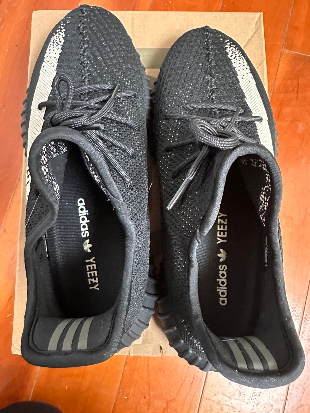 Yeezy 350 - photo 4