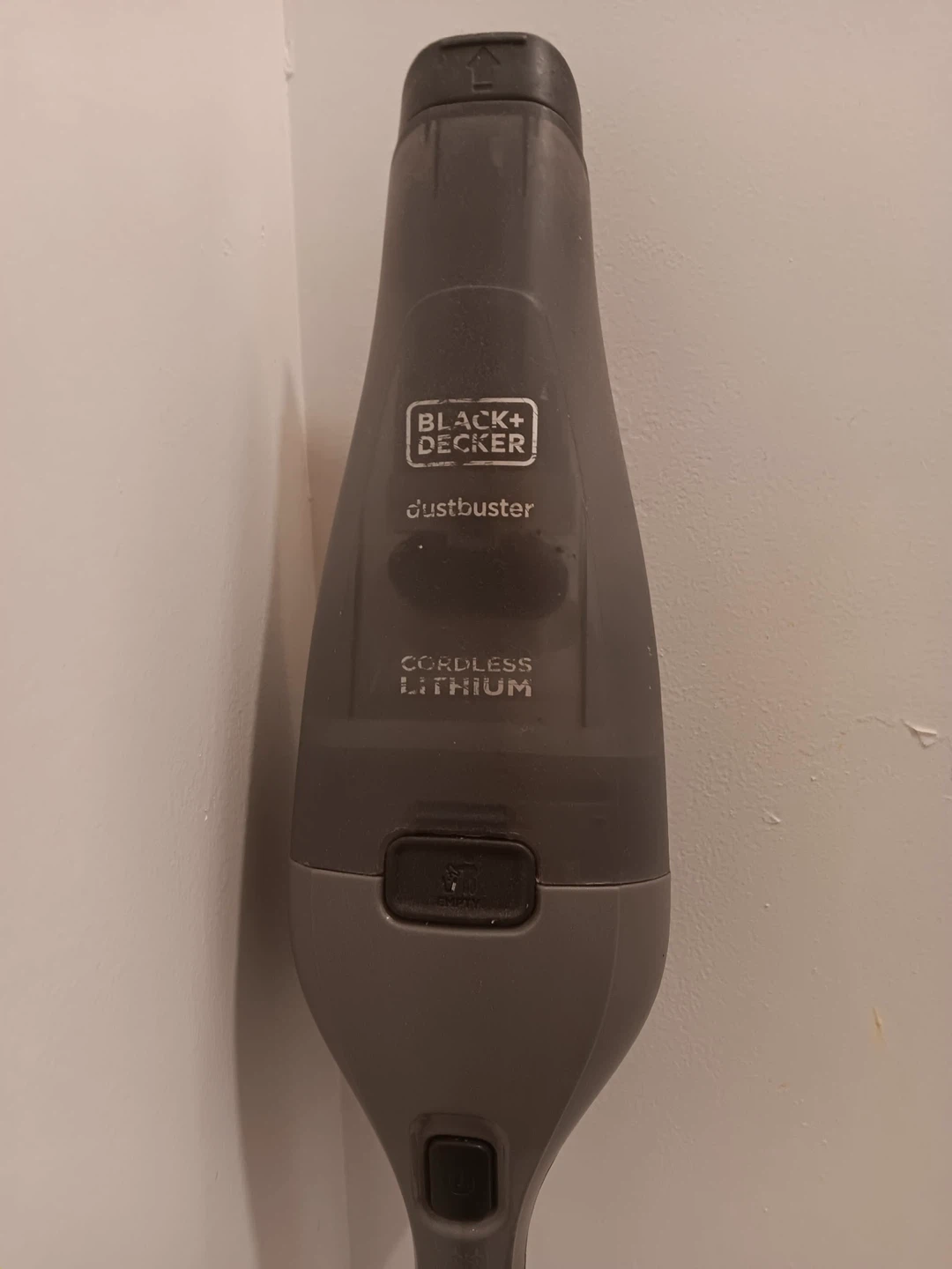 Black+Decker Dustbuster Cordless Vacuum - photo 2