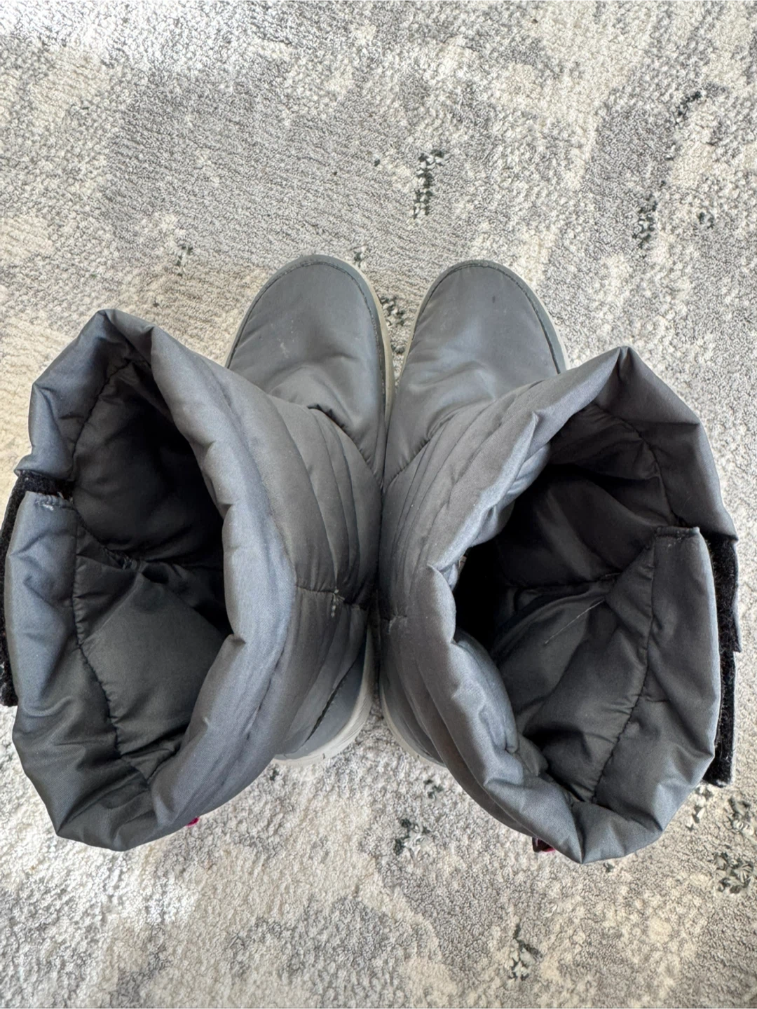 Columbia Women’s size 9 snow boots - photo 3
