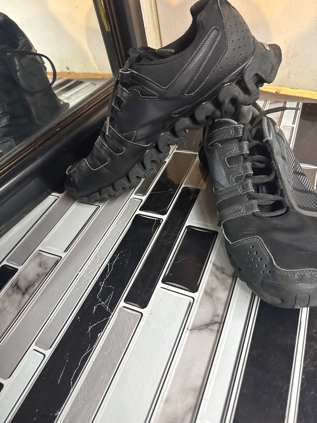 Reebok Zigwild TR2 Black Men's Shoes - photo 2