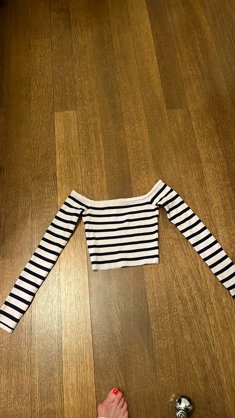 Edikted  Striped Off-the-Shoulder Top - Size XS - photo 3
