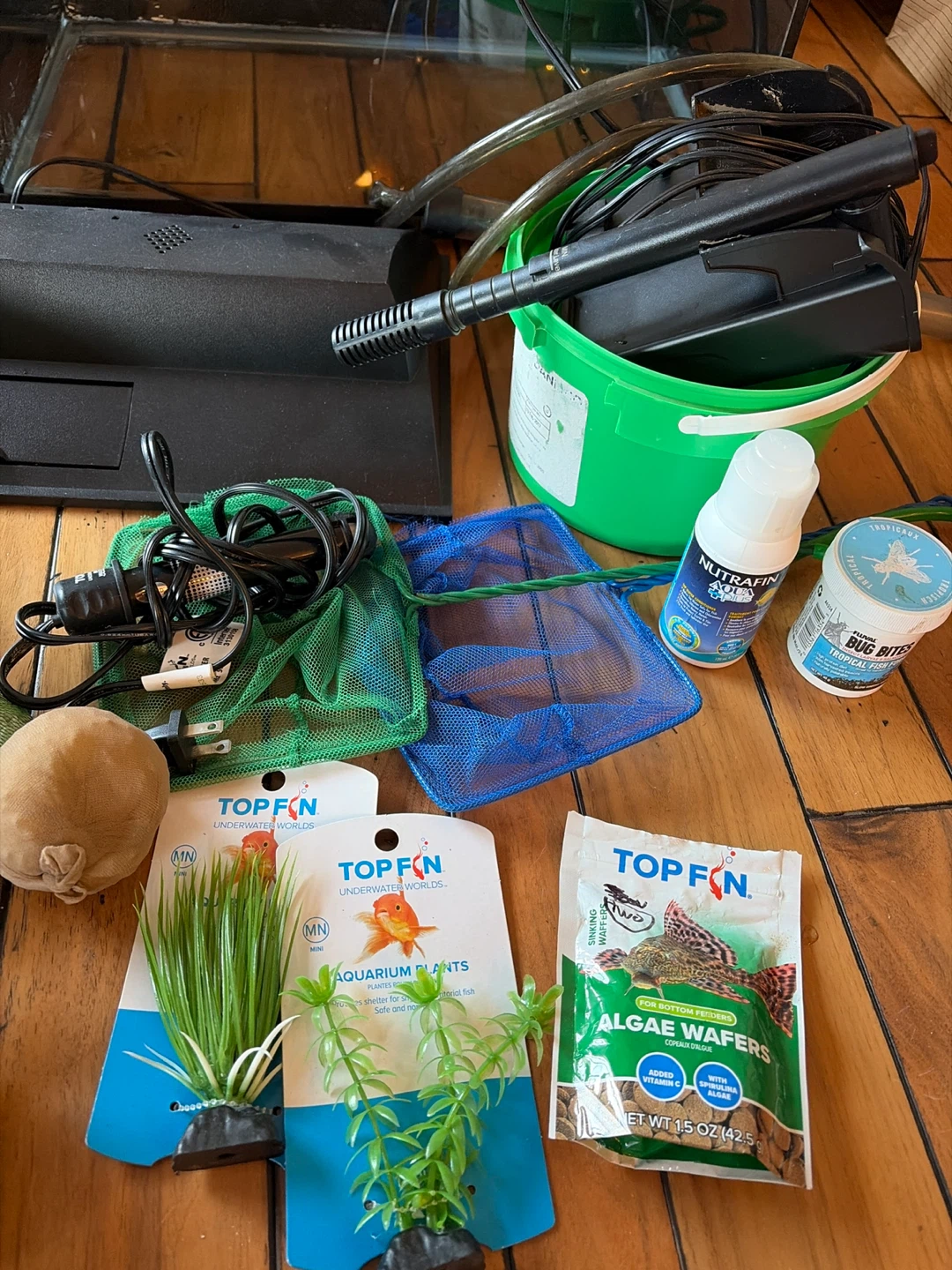 Aquarium with Accessories - photo 3