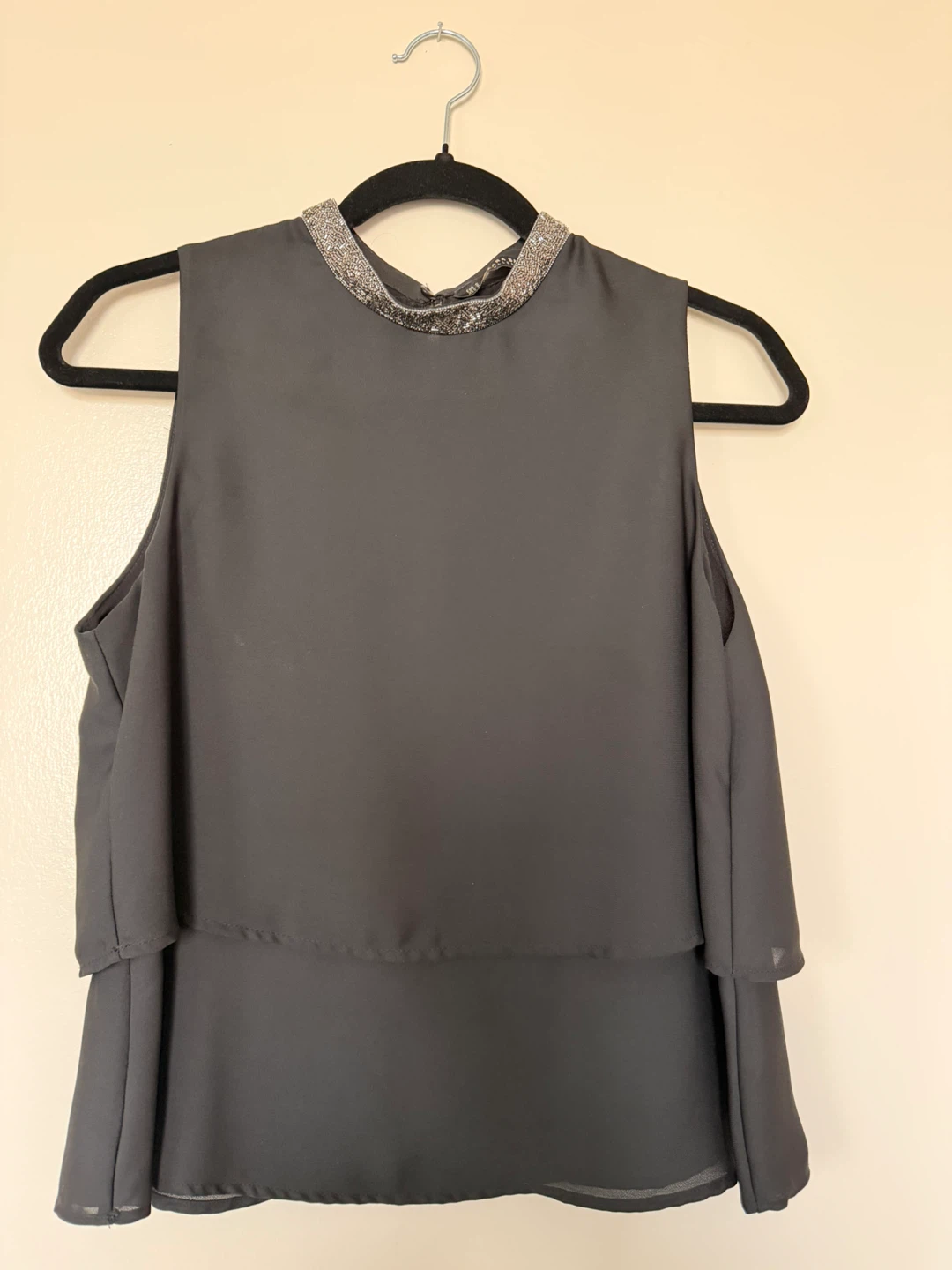 Sleeveless Top with Embellished Collar S