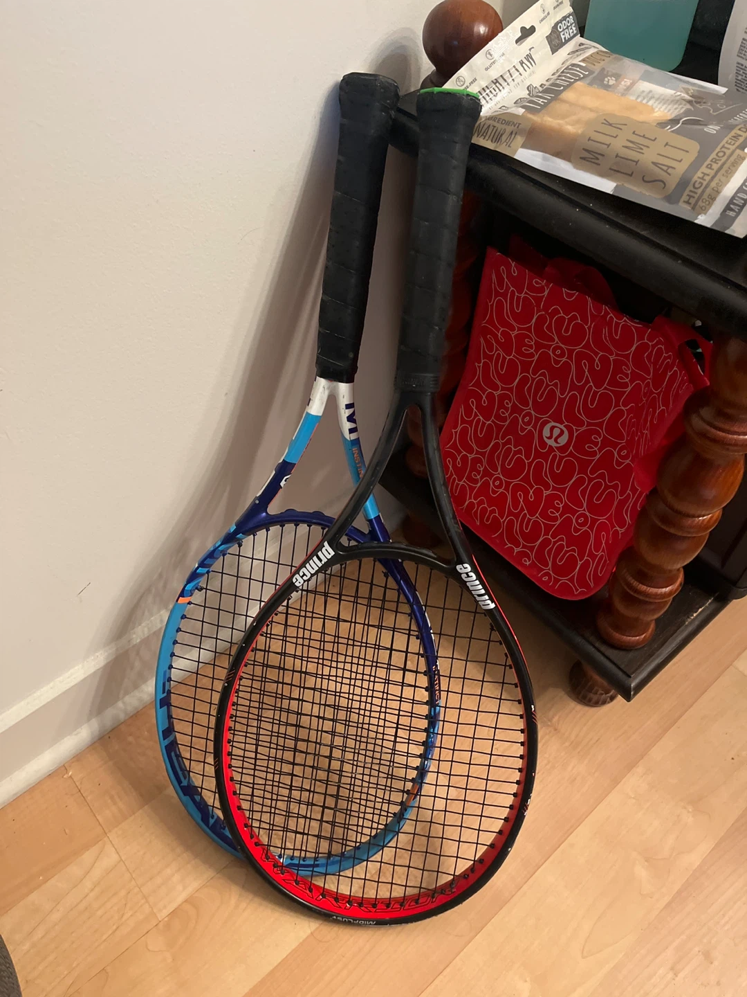 Tennis rackets