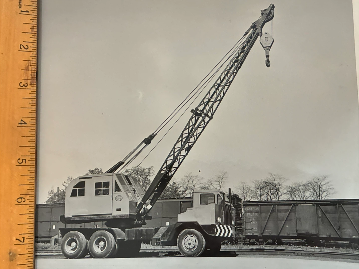 $12 pair Vintage MCM Toronto photographs cranes construction - photo 4