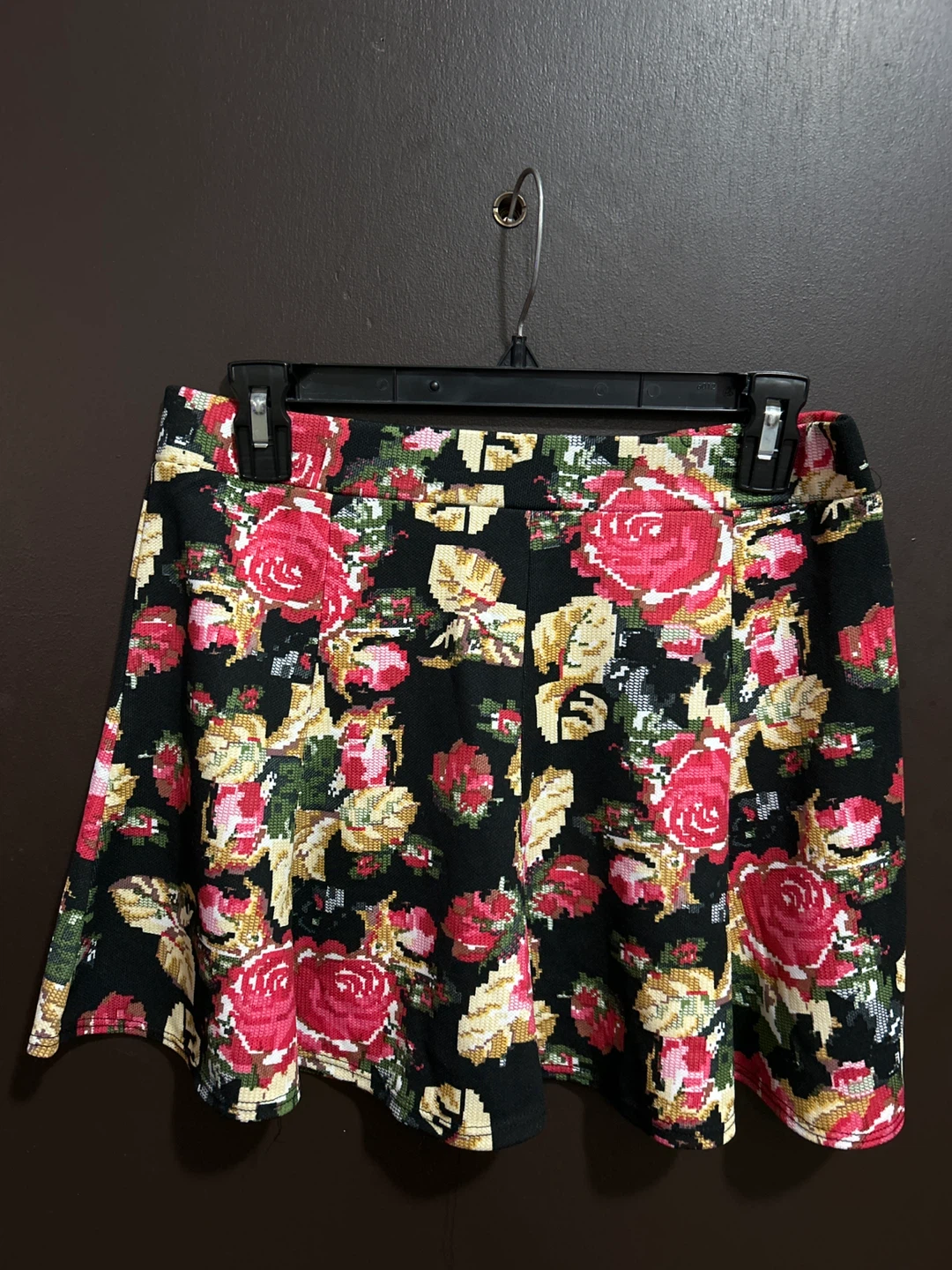 V&V Floral Skirt - Size L - photo 4