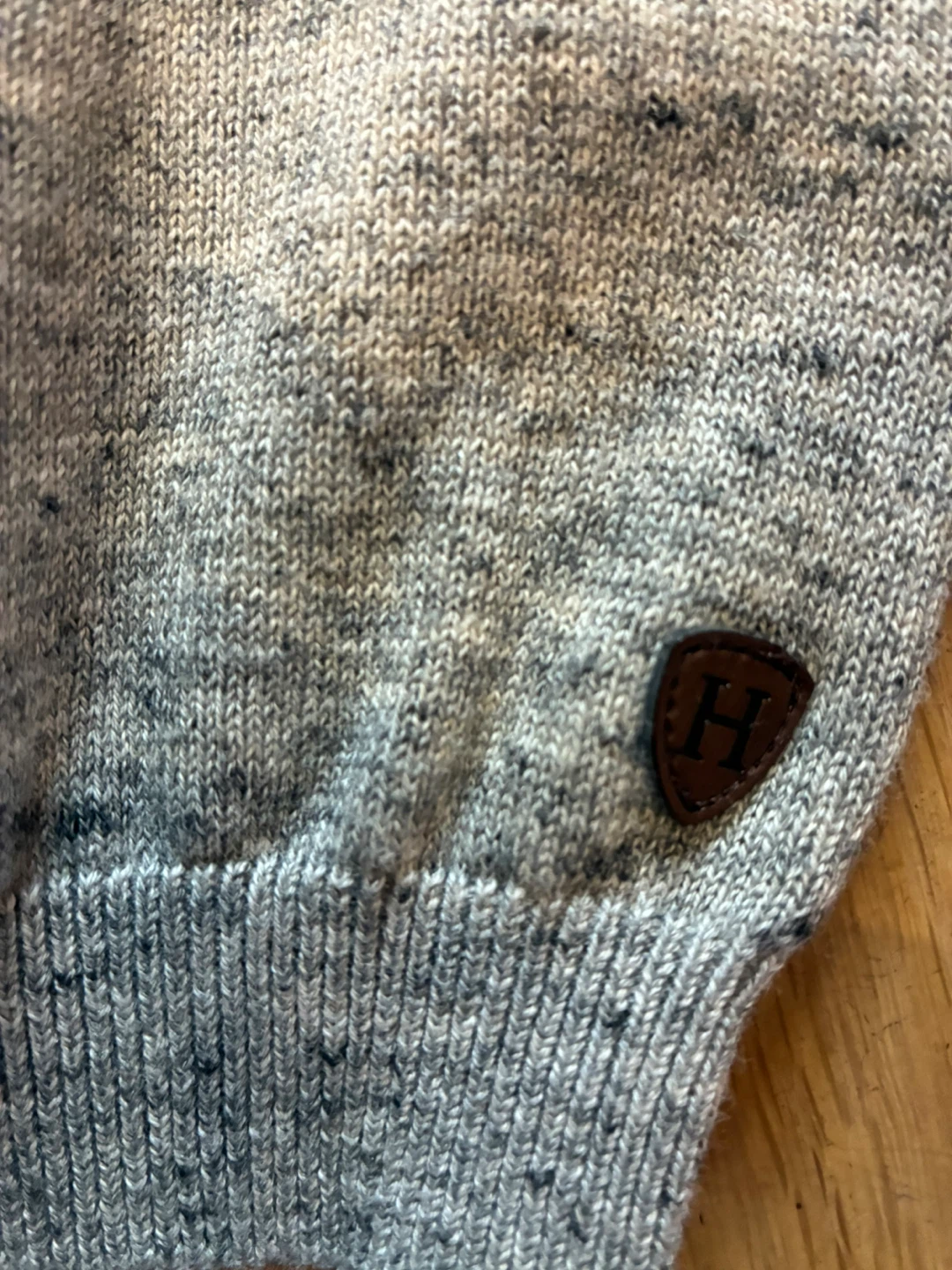 Hatley Tractor V-Neck Sweater, Size 4T (new) - photo 5