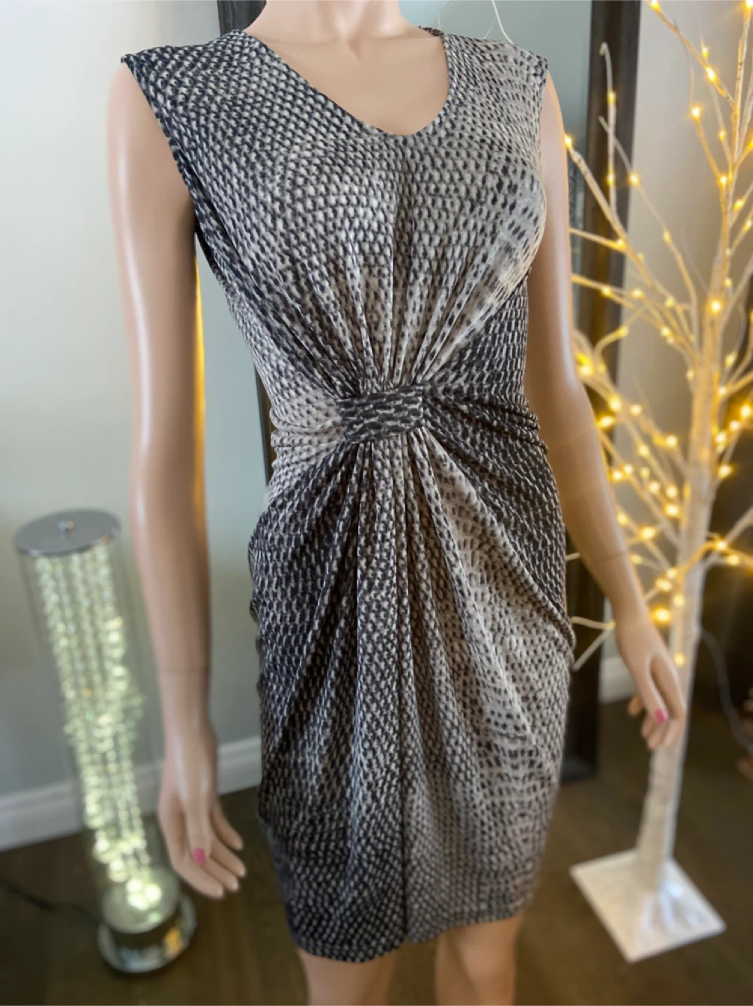NWT: Kenneth Cole Black & Beige Sleeveless Dress XS - photo 2