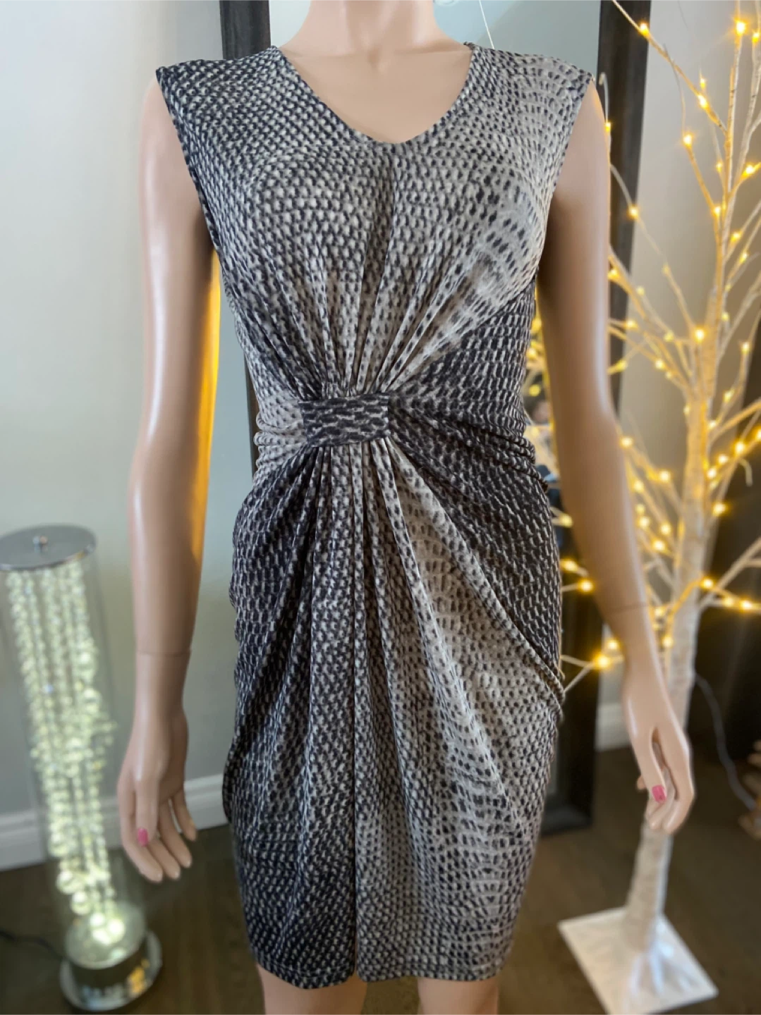 NWT: Kenneth Cole Black & Beige Sleeveless Dress XS - photo 3