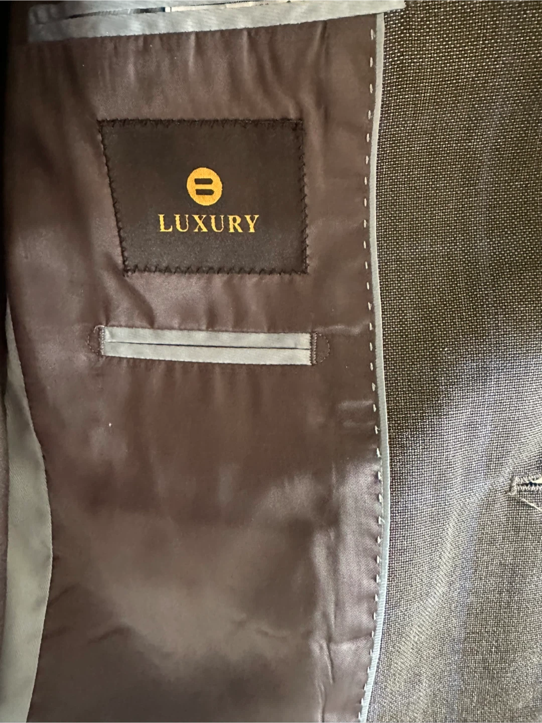 Men’s Suit - Size 48 Drop 6 - photo 3