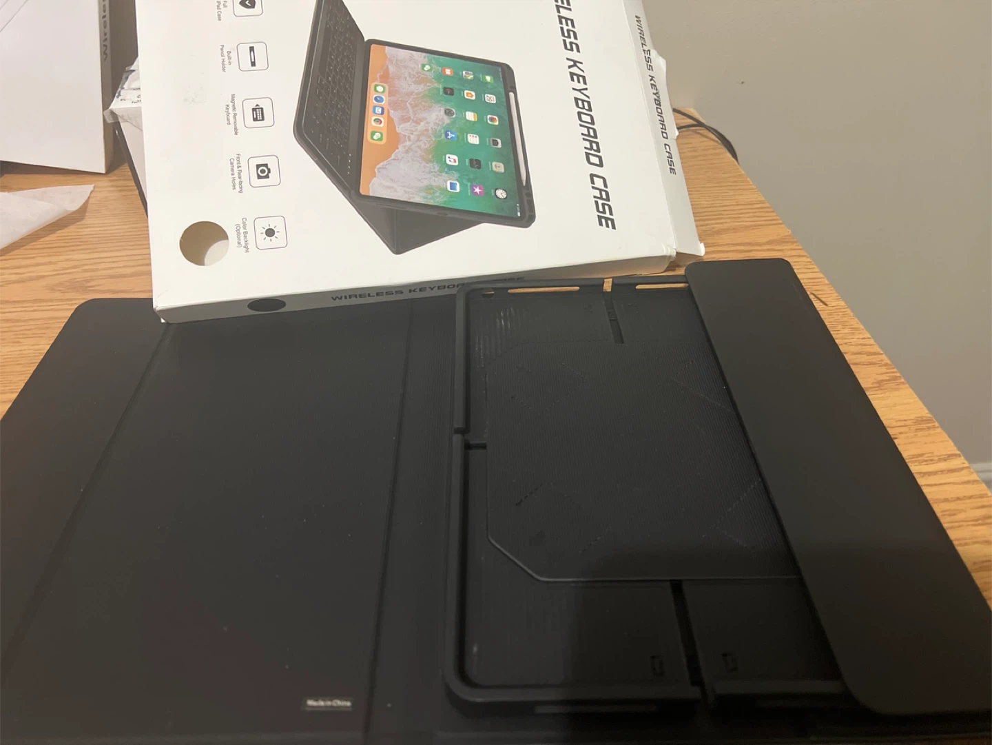 BLUTLOTUS iPad Keyboard Case - New!