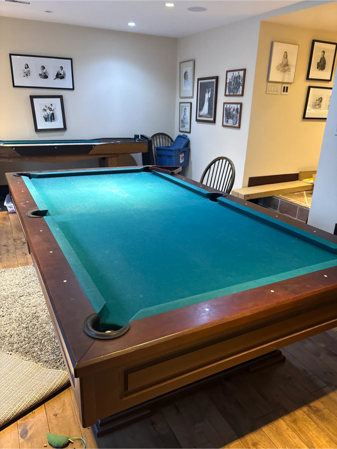 Pool table and pool sticks - photo 2
