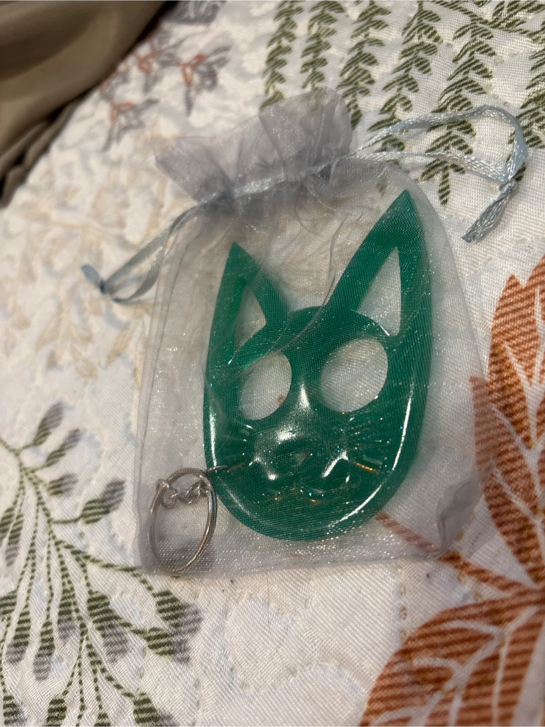 $15 Green Glittery Cat Self Defense Keychain - photo 2