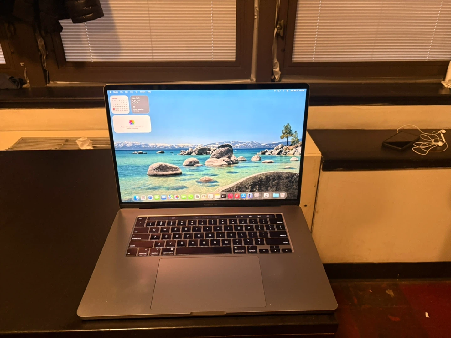 MacBook Pro 16-inch, 2019
