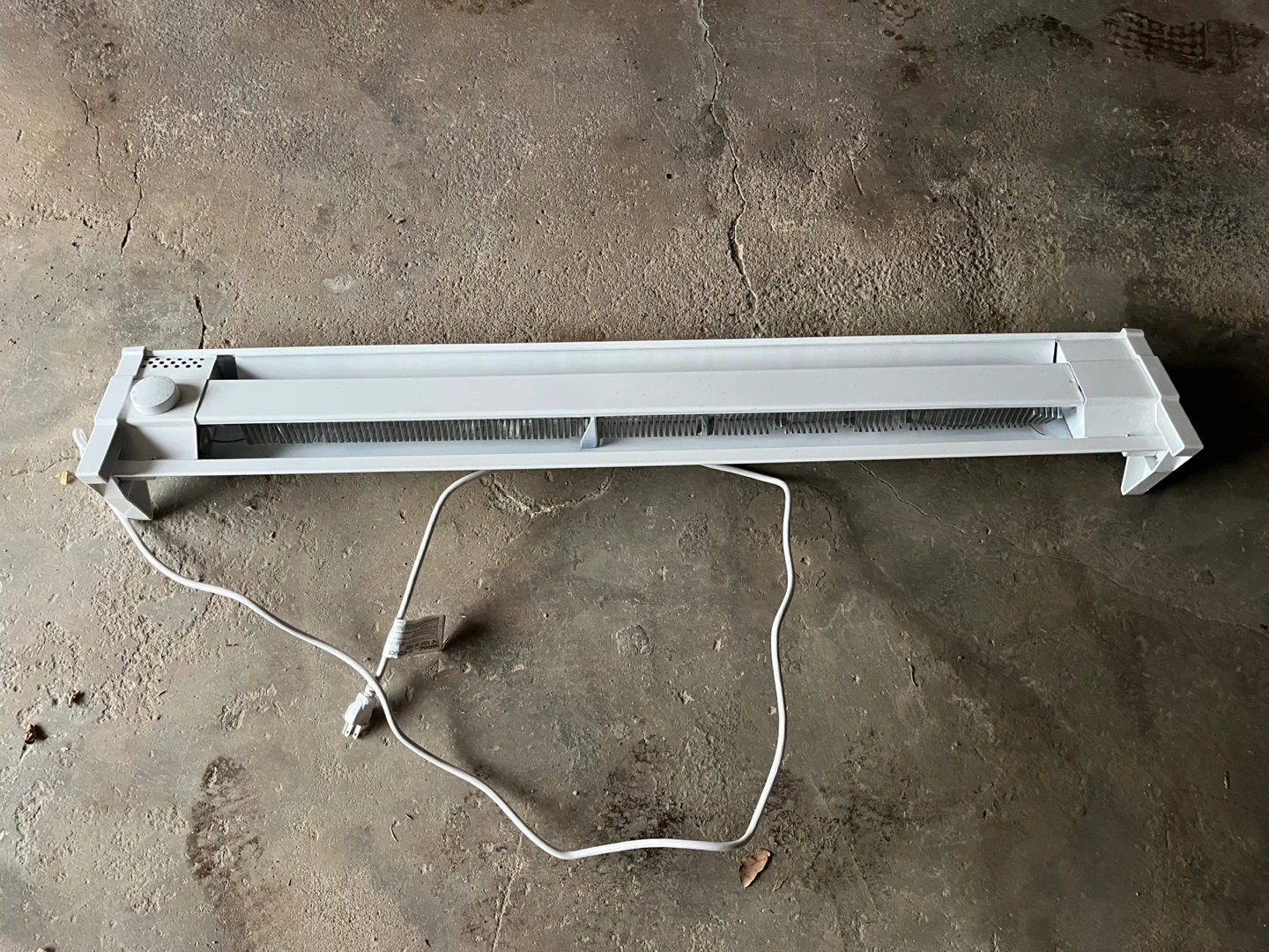 Electric Baseboard Heater 🥕