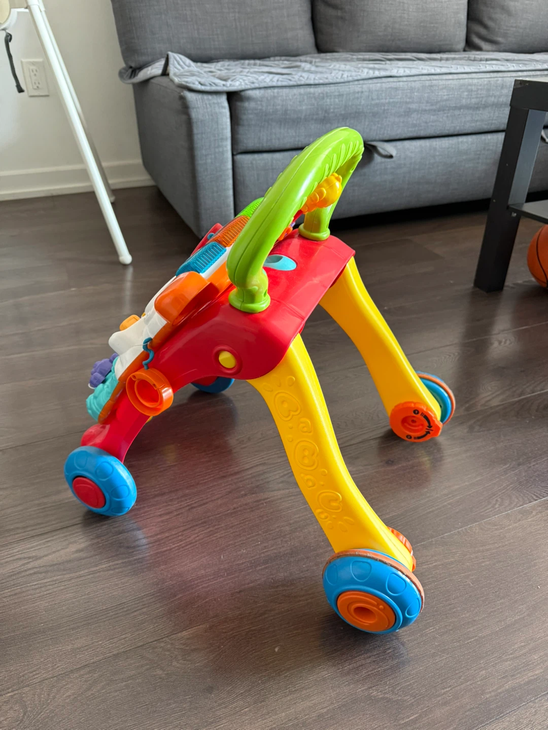 VTech Sit-to-Stand Discover Activity Walker - photo 2