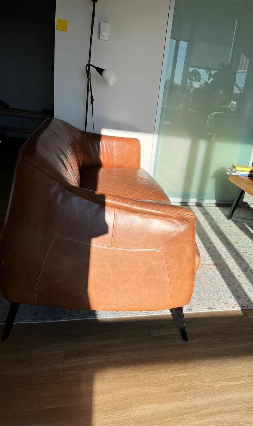 STRUCTUBE brown leather couch - photo 3