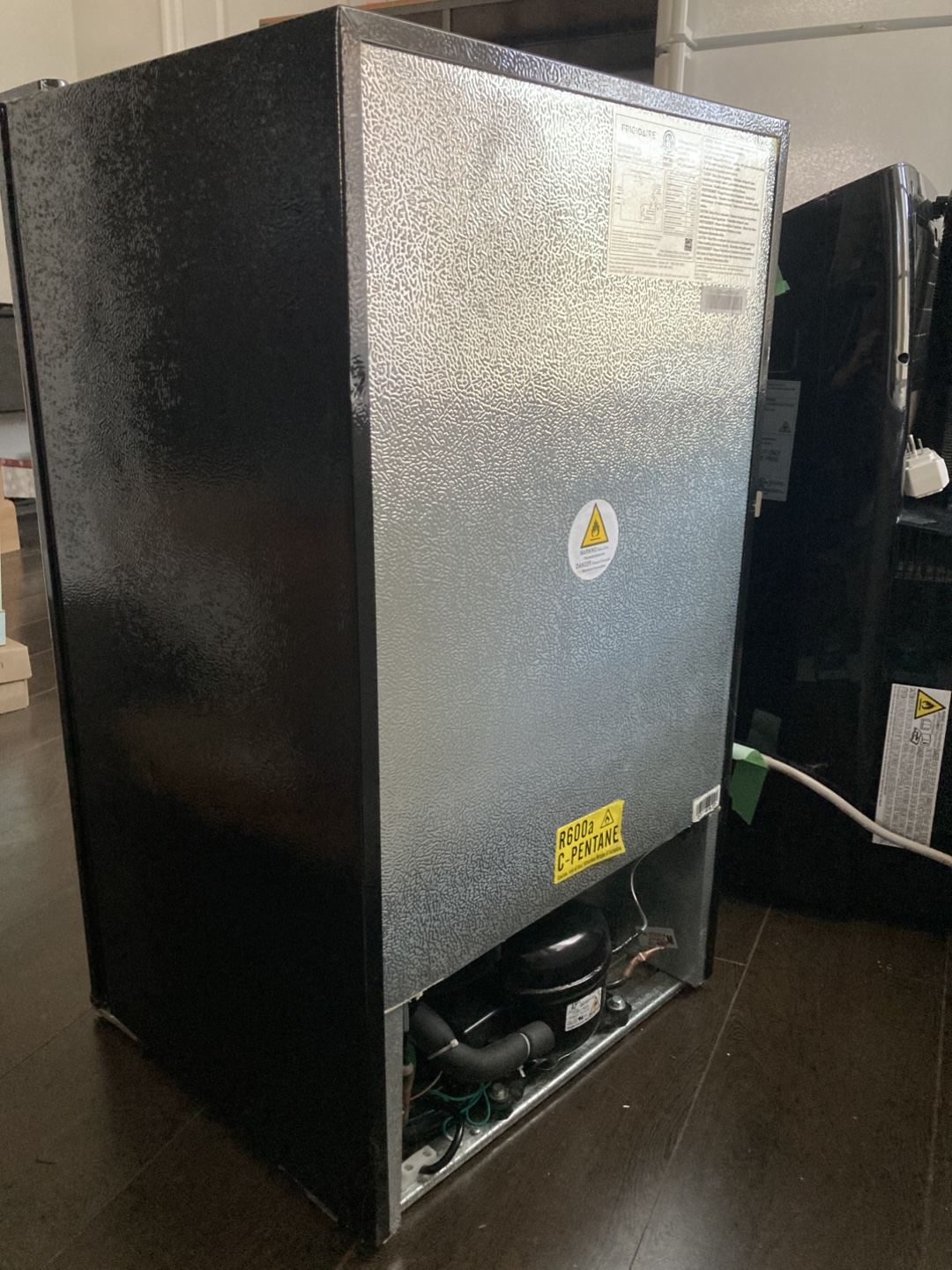 Frigidaire Compact Mini Fridge - Black - photo 5