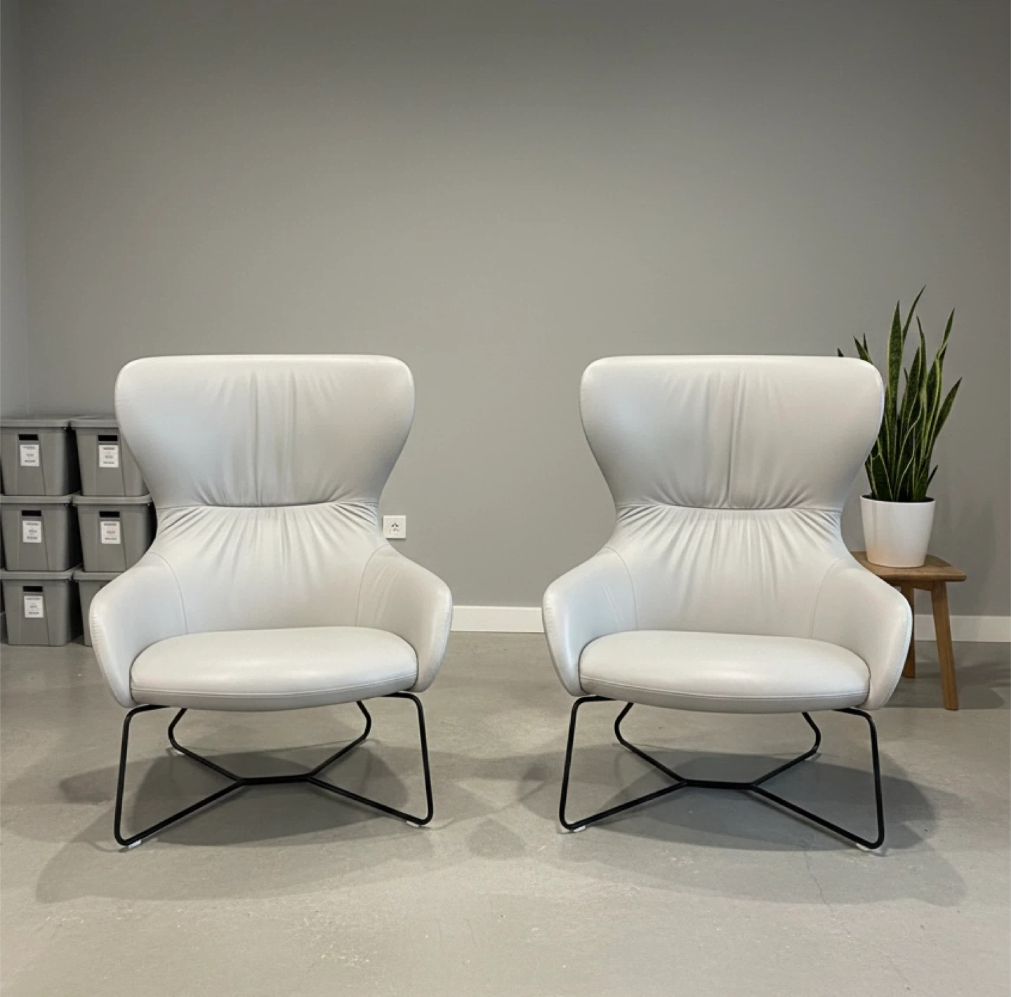 Modern wing Accent White Armchair 🥕