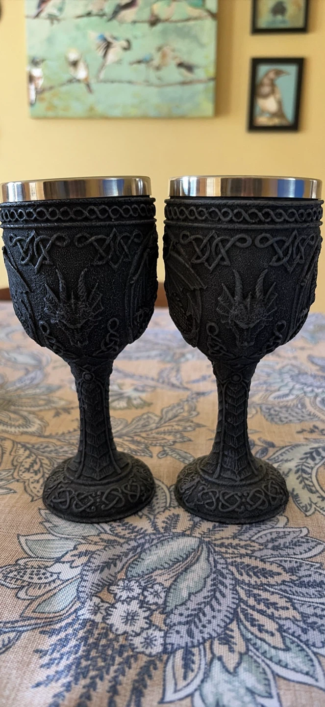 Pair of Dragon Goblets - photo 4