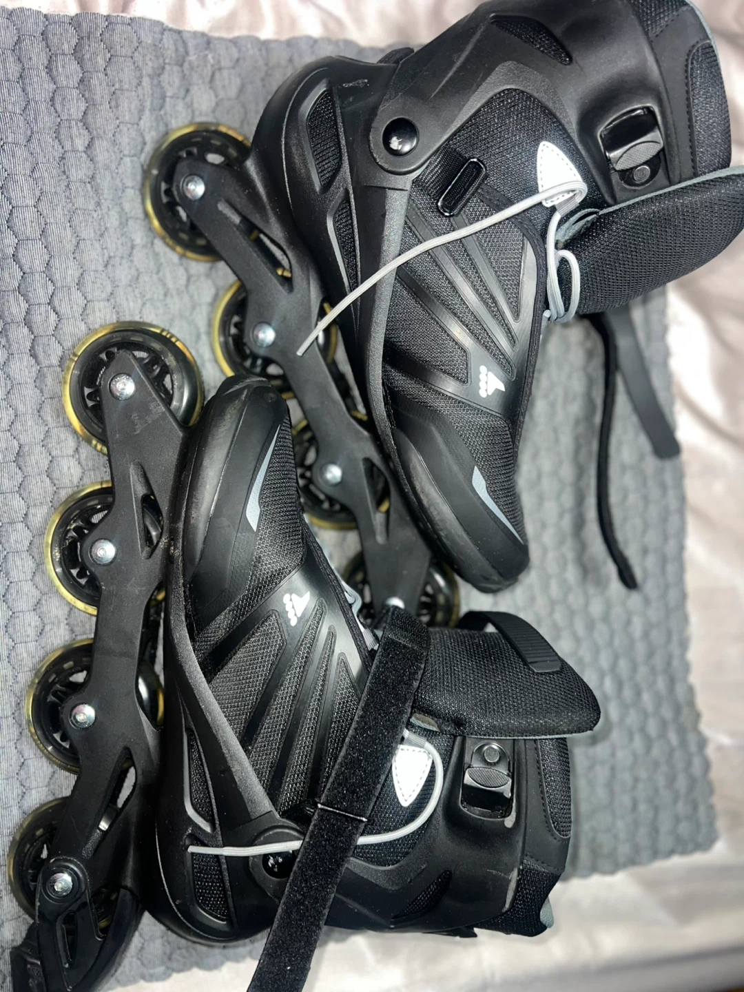Adidas Roller Blades - Size 9 - photo 3