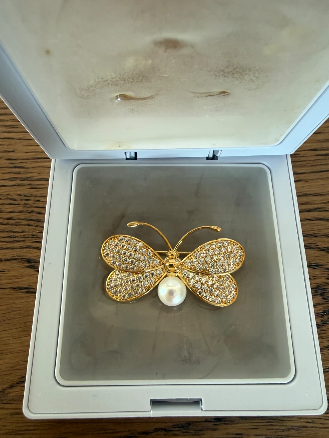 Pearl & Rhinestone Brooches - photo 2