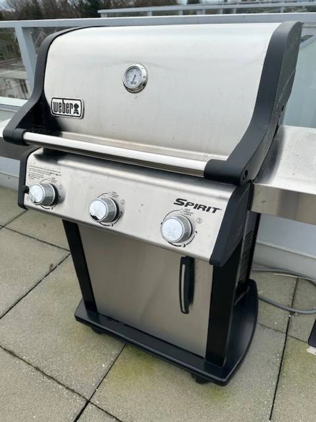 Weber Spirit II E-210 Gas Grill