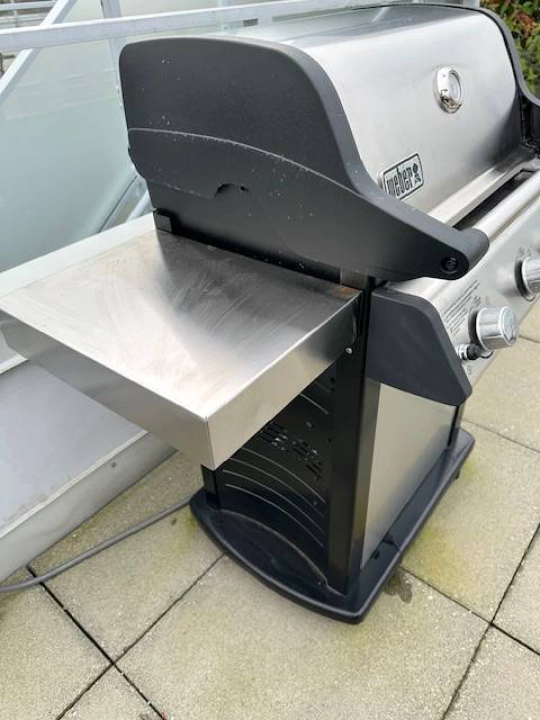 Weber Spirit II E-210 Gas Grill - photo 2