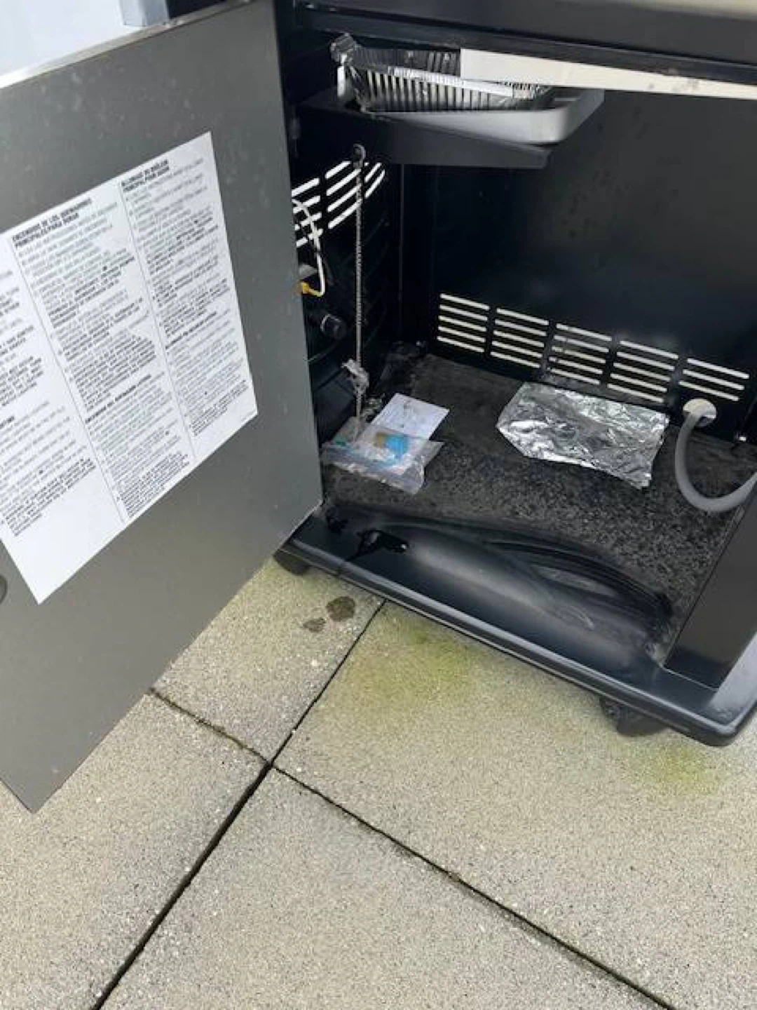 Weber Spirit II E-210 Gas Grill - photo 4