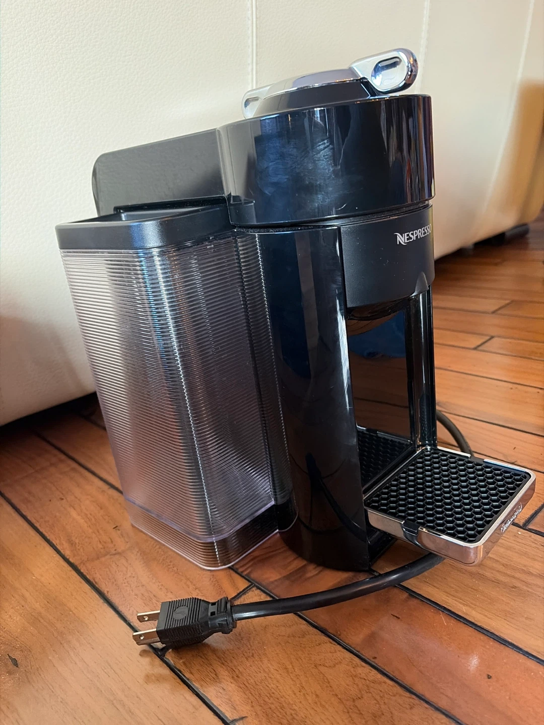 Nespresso Vertuo Next Coffee Machine - Black - photo 3