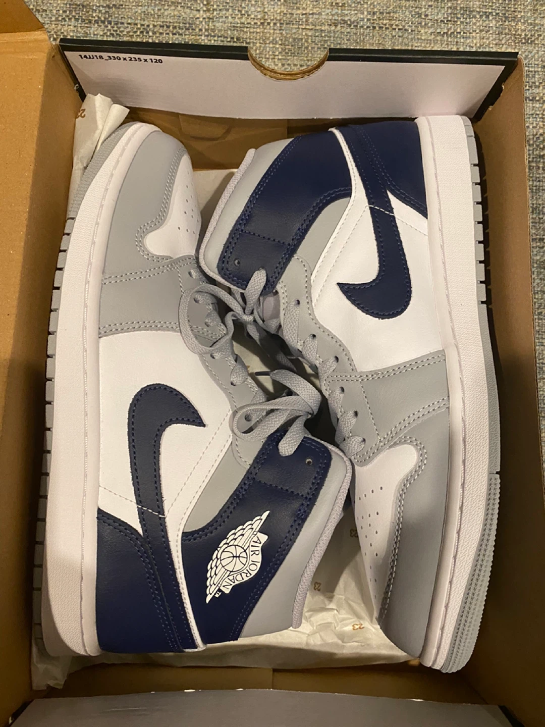 Air Jordan 1 Mid SE Grey/Navy - Size Unknown - photo 3