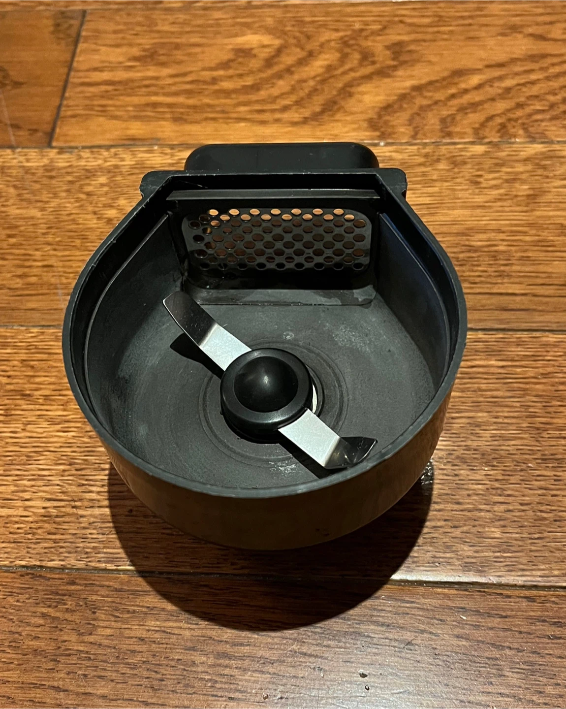 Cuisinart 8-10 cup Grind and Brew Coffee Maker - photo 3