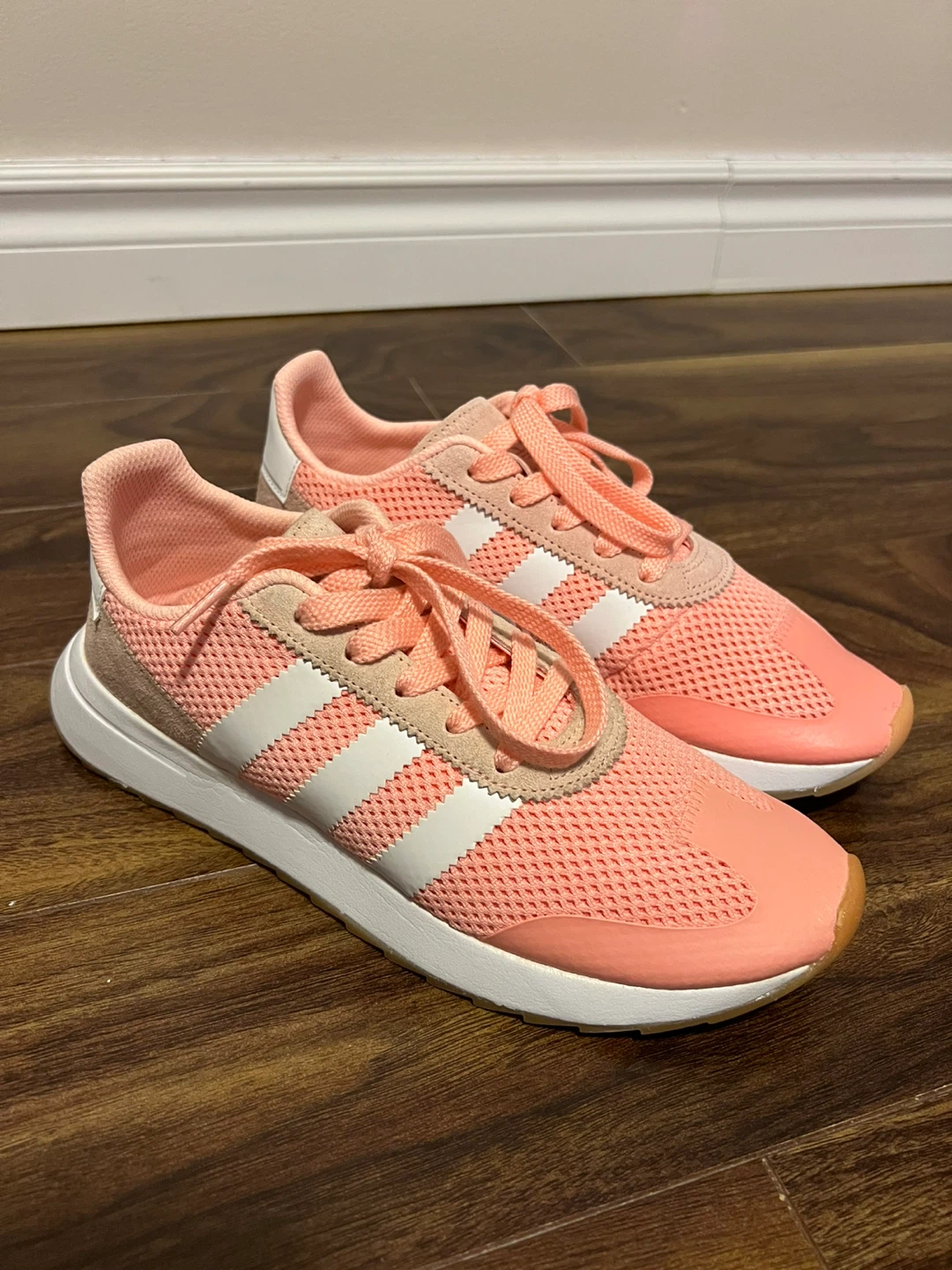 Adidas Sneakers Women's Size 8 Coral - photo 2