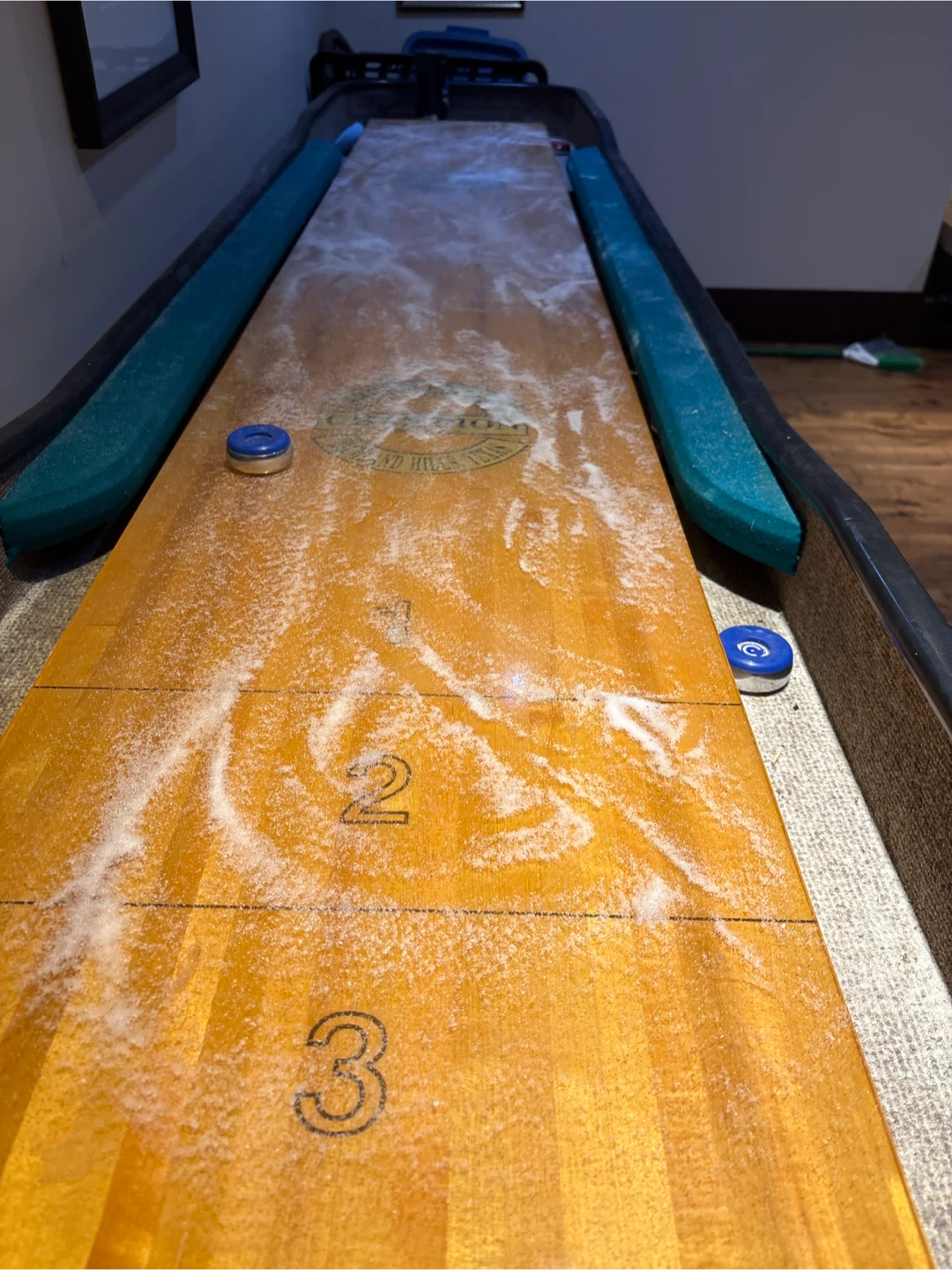 Shuffleboard Table - photo 2