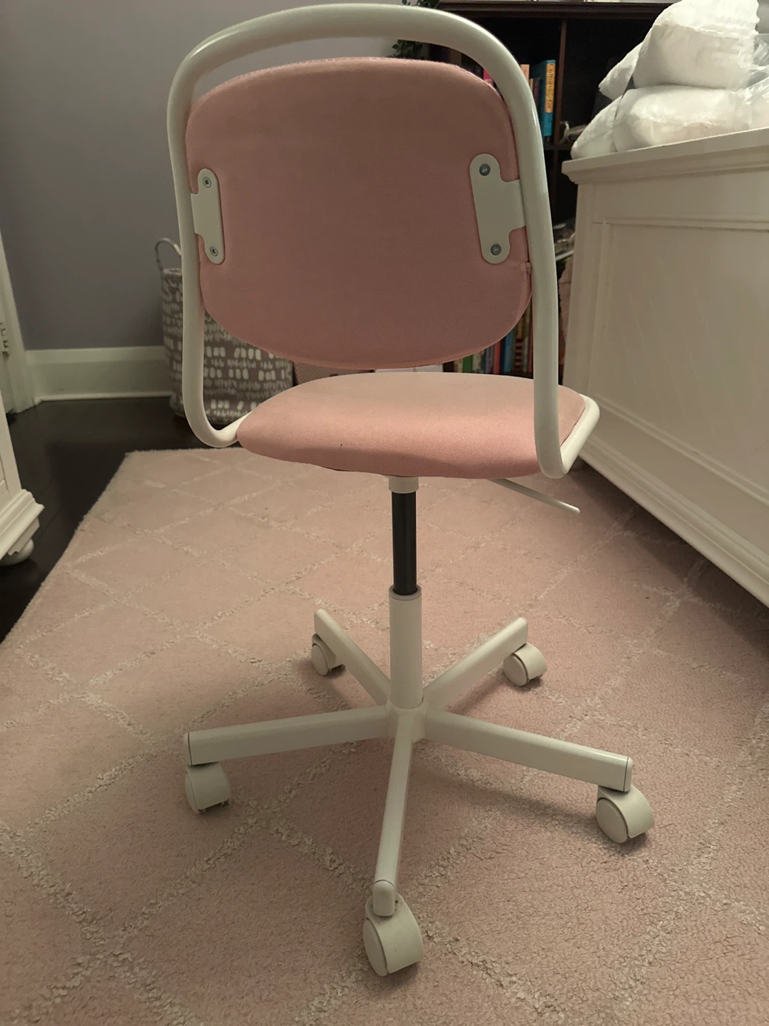 Pink & White Desk Chair - photo 4
