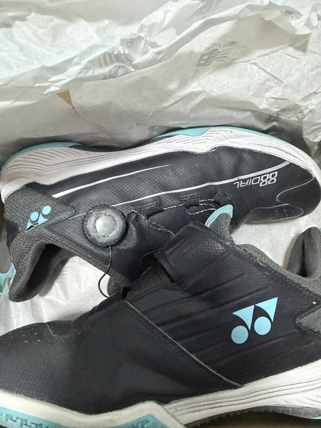 YONEX Power Cushion 88 Dial Wide Shoes - Size 6 Wide - photo 3