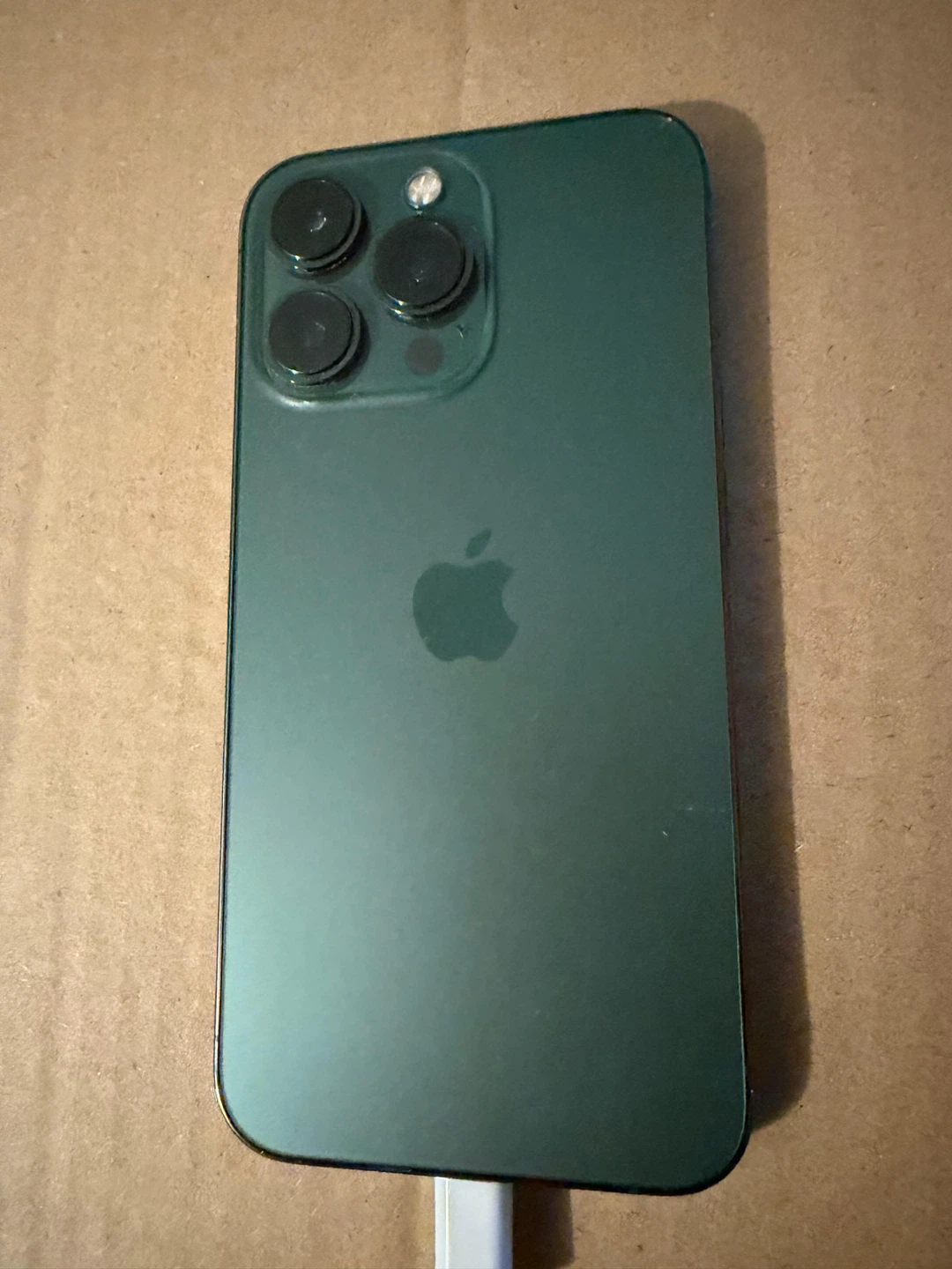 iPhone 13 Pro Alpine Green with Case 256GB Unlocked . - photo 2