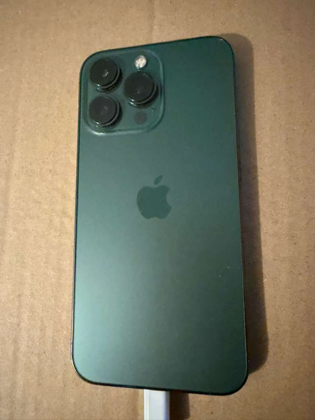 iPhone 13 Pro Alpine Green with Case 256GB Unlocked . - photo 4