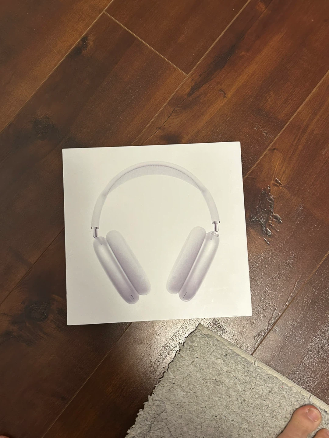 Apple AirPods Max - Silver - Like New! - photo 5