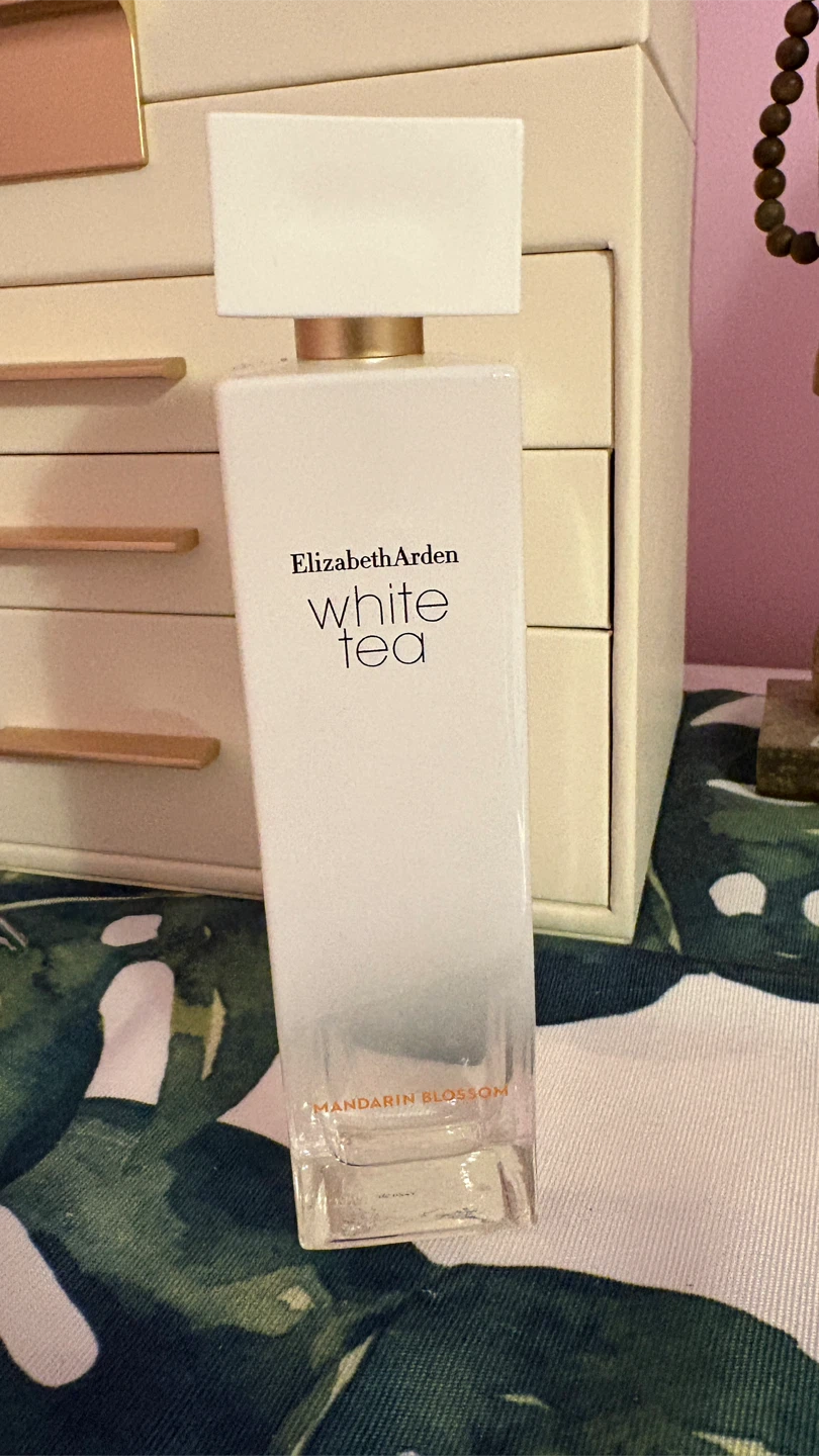 Elizabeth Arden White Tea Mandarin Blossom Perfume